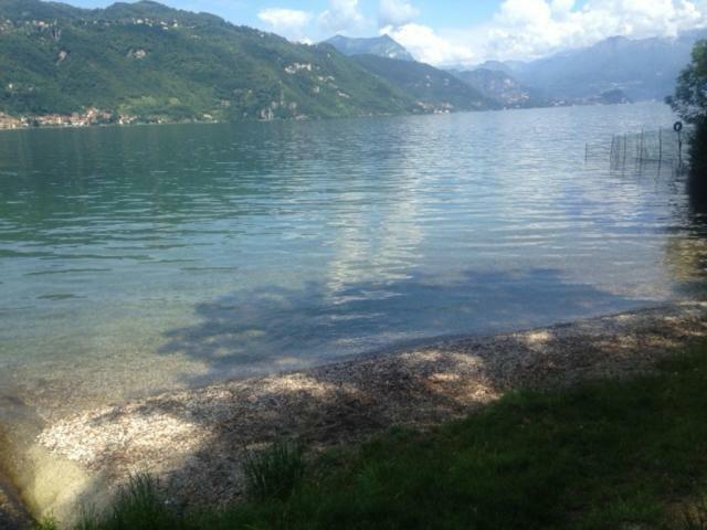 Villa Della Musica Fra Lago E Montagne แมนเดลโล เดล ลาริโอ ภายนอก รูปภาพ